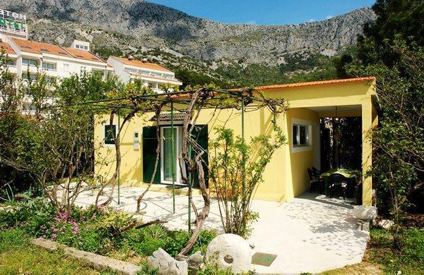 Jovis Drvenik (Split-Dalmatia)