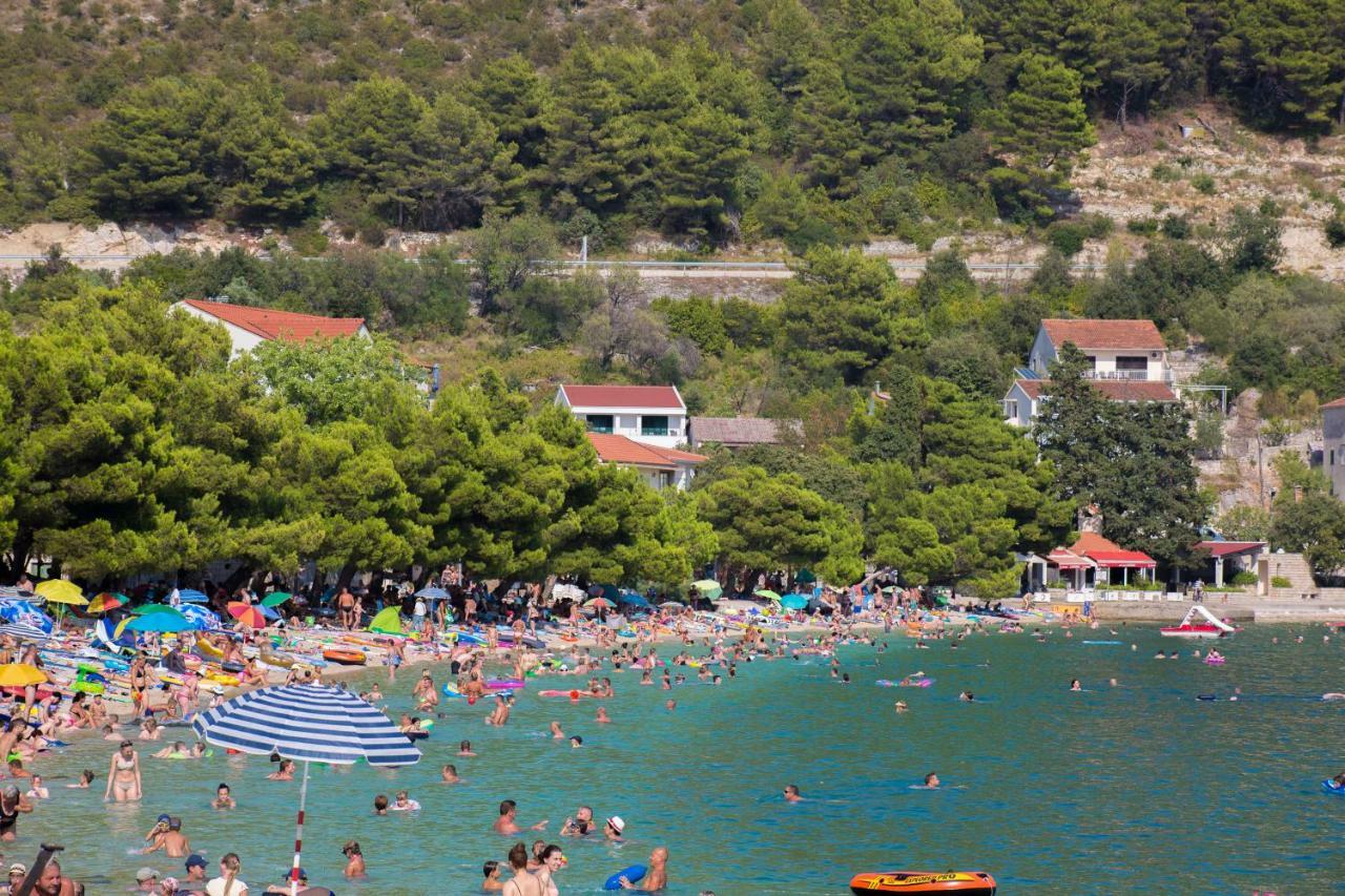 Holiday Jovis * Drvenik (Split-Dalmatia)